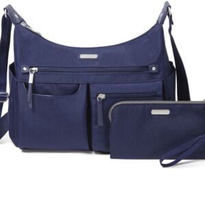 Baggallini Classic Anywhere Large Hobo Bag Purse in Navy Blue
